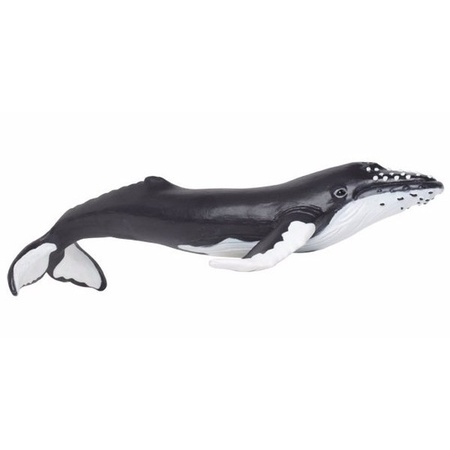 Plastic toy humpback whale 17 cm